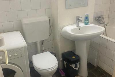 Apartament cu 3 camere decomandat în Războieni - 1
