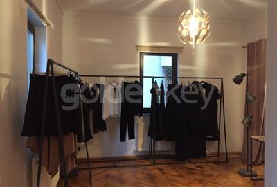 Apartament cu 3 camere decomandat, mobilat în Dorobanți