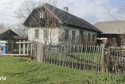 Casă cu 2 camere în Ilișești