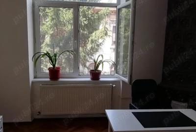 Apartament cu 2 camere decomandat în Ultracentral