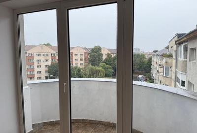 Apartament cu 4 camere decomandat în Dorobanților - 2