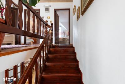 Casă cu 4 camere cu Teren 230 Mp în Măgura - 2