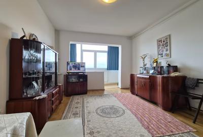 Apartament cu 2 camere decomandat, mobilat în CET - 1