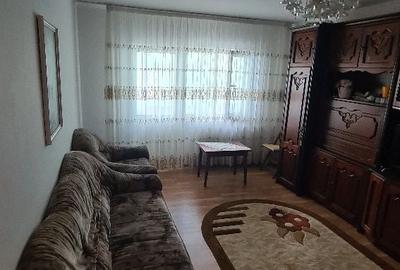 Apartament cu 3 camere decomandat în Horia - 7