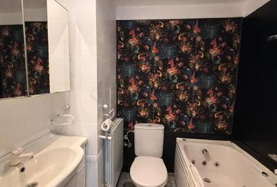 Apartament cu 3 camere decomandat în Polonă - 6