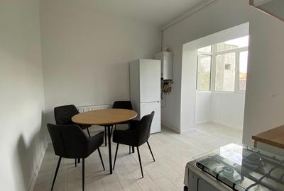 Apartament cu 2 camere decomandat în Central - 4