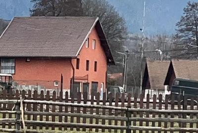 Teren de 5000 mp, în Central - 3