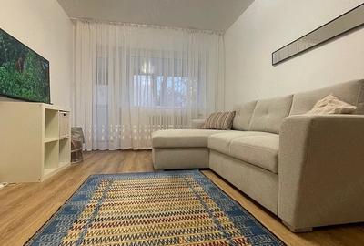 Apartament cu 2 camere decomandat în Titan