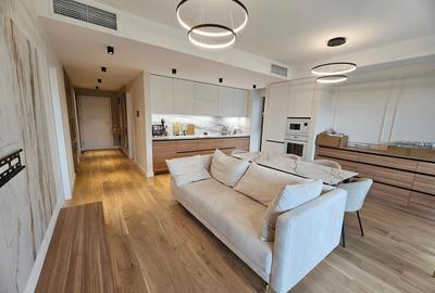Apartament cu 3 camere decomandat, mobilat în Băneasa