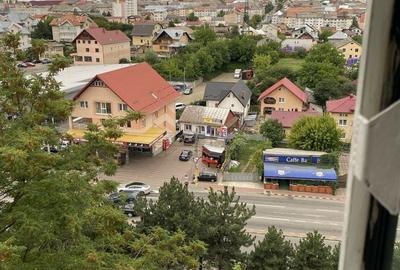 Apartament cu 3 camere în George Enescu - 3