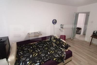 Apartament cu 2 camere decomandat, mobilat în Între Lacuri