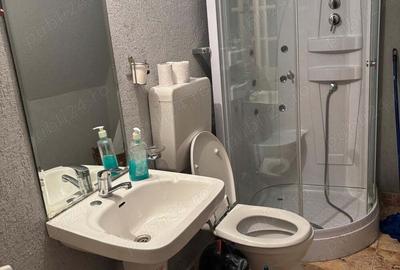 Casă cu 6 camere cu Teren 250 Mp în Central - 4