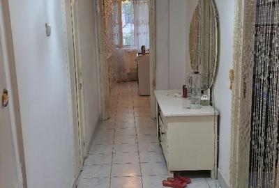 Apartament cu 3 camere decomandat în Central - 2