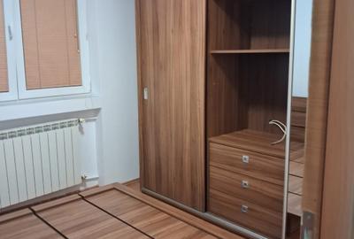 Apartament cu 2 camere decomandat în Berceni