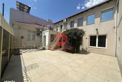 Spațiu comercial, de 200 mp, în Central - 1
