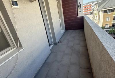Apartament cu 2 camere decomandat în Central - 2