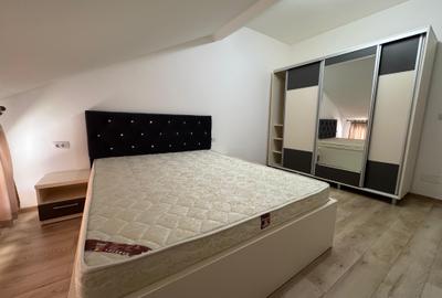 Apartament cu 3 camere semidecomandat, mobilat în Vișani