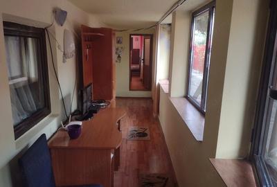 Casă cu 4 camere cu Teren 1800 Mp în Teslui