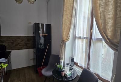 Garsonieră decomandată în Sinaia - 1