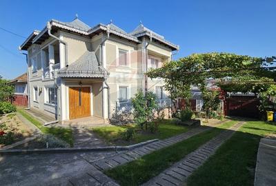 Casă individuală cu 5 camere cu Teren 2078 Mp în Bogata