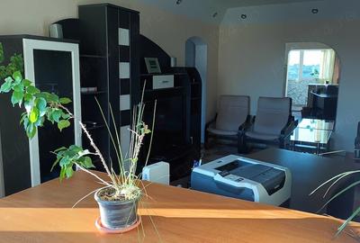 Apartament cu 2 camere semidecomandat în Moșilor