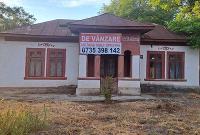 Casă cu 4 camere în Ciocănești