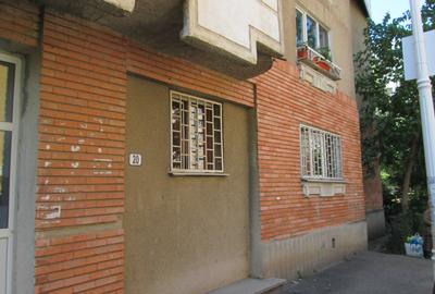 Garsonieră decomandată în Uverturii