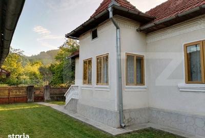 Casă cu 6 camere cu Teren 1056 Mp în Malu cu Flori - 16