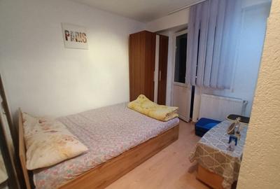 Apartament cu 2 camere nedecomandat, mobilat în Tomis Nord