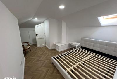 Casă cu 6 camere cu Teren 1500 Mp în Central - 4