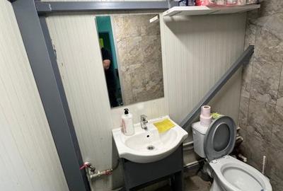 Spațiu comercial, de 280 mp, în Central - 8