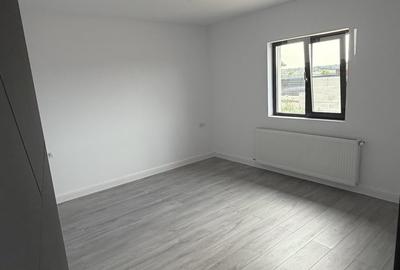 Casă cu 5 camere cu Teren 500 Mp în Ciorogârla - 1