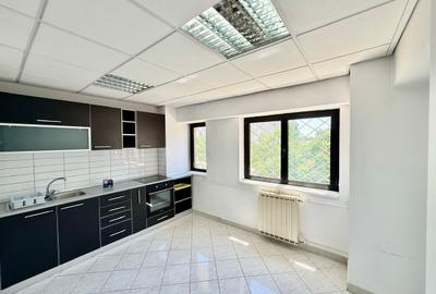 Apartament cu 4 camere decomandat în P-ța Unirii - 22