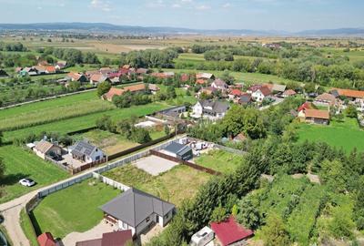 Teren Construcții intravilan de 1000 mp, în Băcel - 9