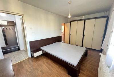 Garsonieră decomandată, mobilată în Zorilor