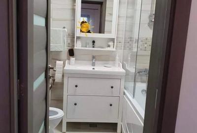 Casă cu 4 camere în Crevedia