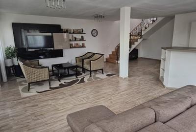 Casă individuală cu 5 camere cu Canalizare în Central - 4