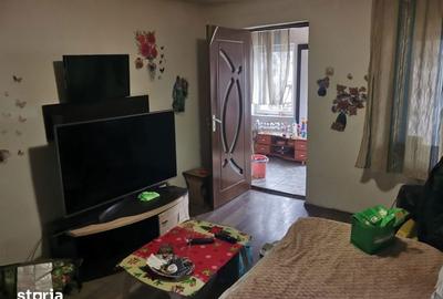 Casă cu 3 camere cu Canalizare în Pielești - 4