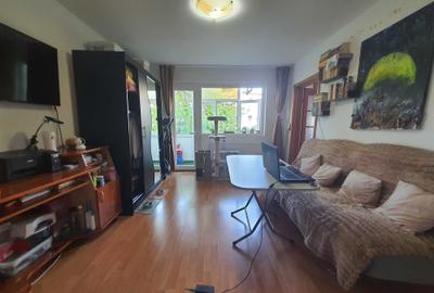 Apartament cu 3 camere semidecomandat în Brătianu - 1