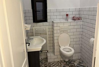 Apartament cu 3 camere în Central - 2