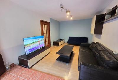 Apartament cu 2 camere decomandat în Timpuri Noi