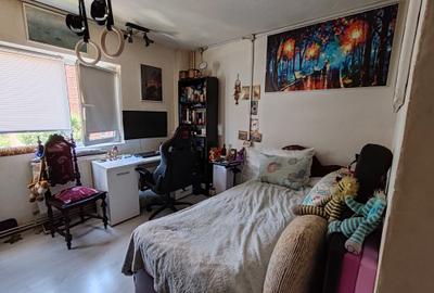 Apartament cu 3 camere decomandat în Centrul Civic - 3