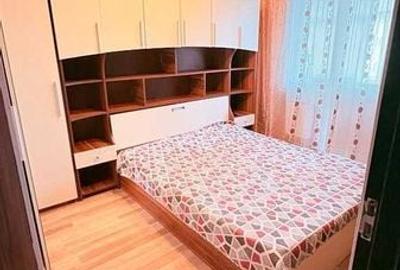 Apartament cu 3 camere decomandat în Central - 3