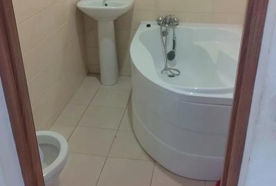 Apartament cu 2 camere semidecomandat în Victoriei - 4