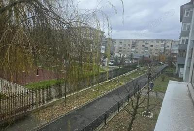 Apartament cu 3 camere decomandat în Central - 12