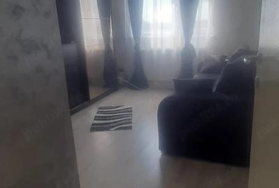 Apartament cu 3 camere decomandat în Sud - 1