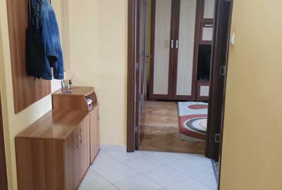 Apartament cu 2 camere decomandat în Micro 17 - 5