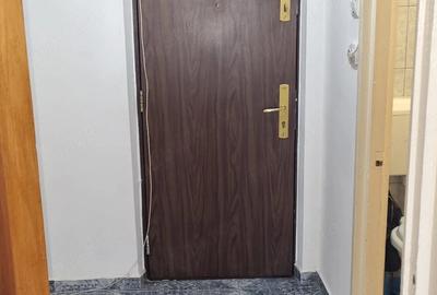 Garsonieră semidecomandată în Titan