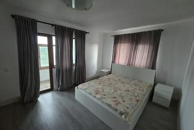 Apartament cu 2 camere semidecomandat, mobilat în Central