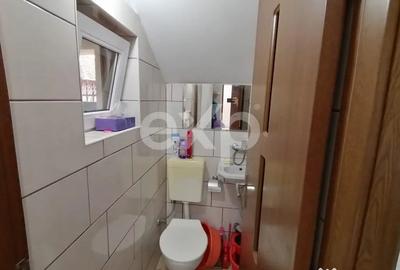 Casă cu 3 camere cu Teren 30 Mp în Central
